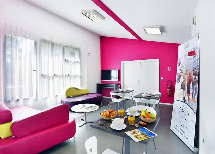 Résidence NéméaHotel Toulouse